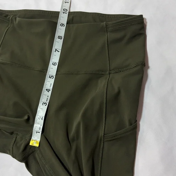 Lululemon olive green leggings size 6 - Picture 6 of 10